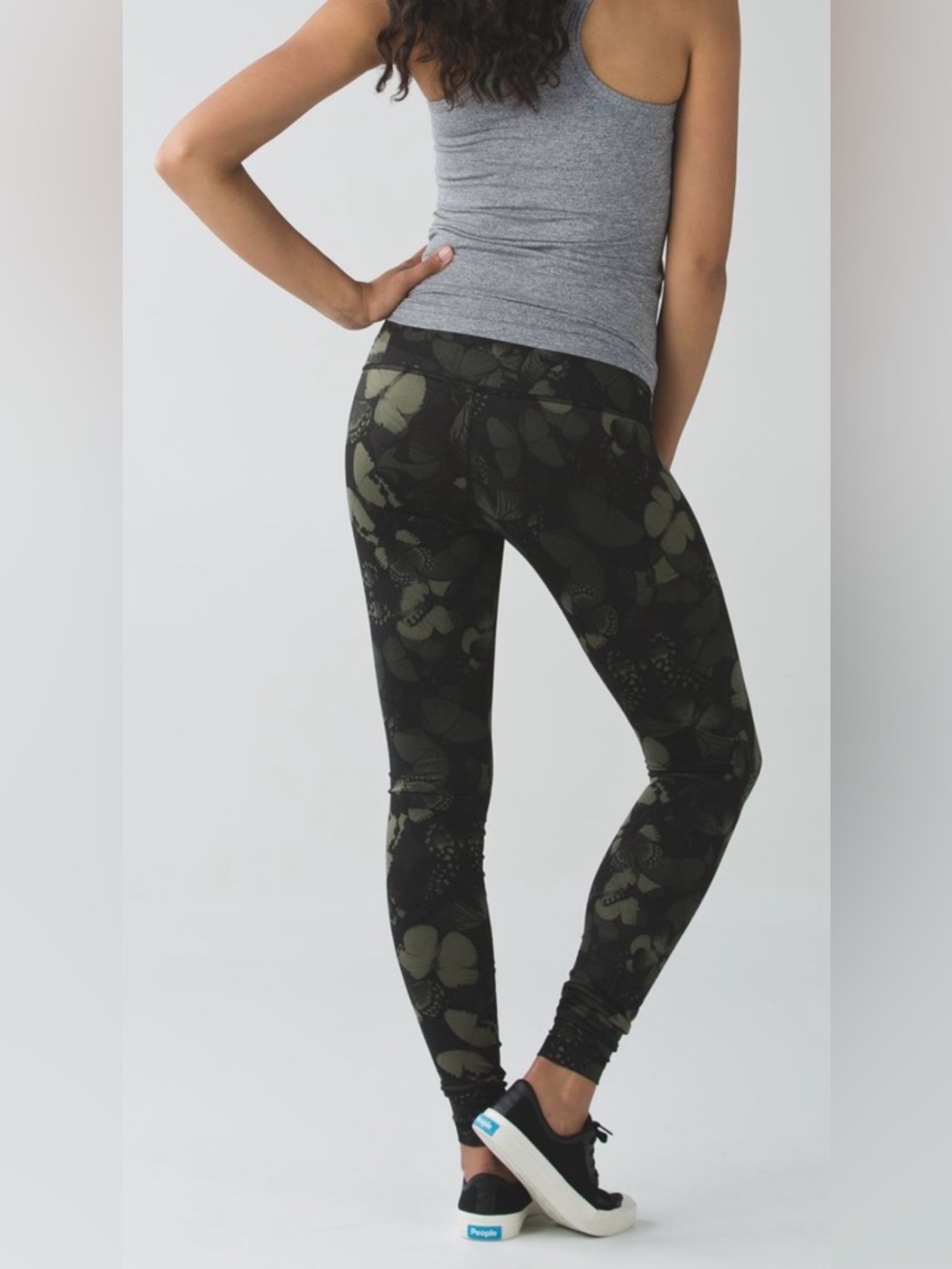 Lululemon Wunder Under Pant *Full-On Luon (Hi-Rise) Size 4 - Picture 2 of 11
